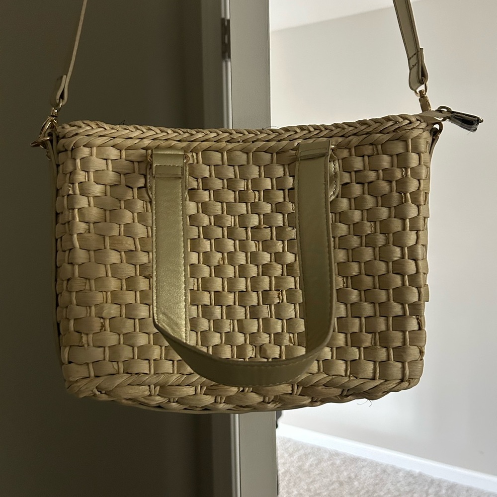 Elegant Cream Woven Tote Crossbody Or Shoulder Bag NWOT